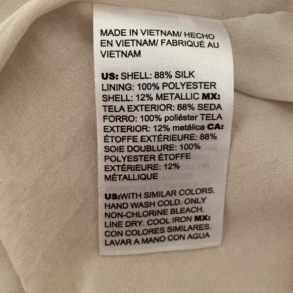 🌷 WHBM • Metallic Shimmer Sleeveless Top - Picture 10 of 14